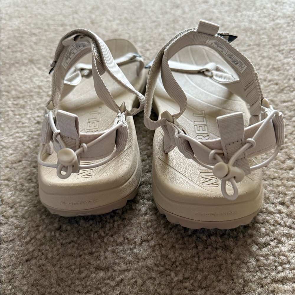 Merrell Women's Cream Sandals - Picture 3 of 7
